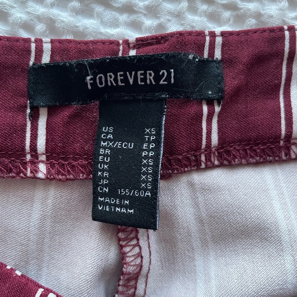 Forever 21 Red & White Striped Work Pants / Trousers - Picture 5 of 5